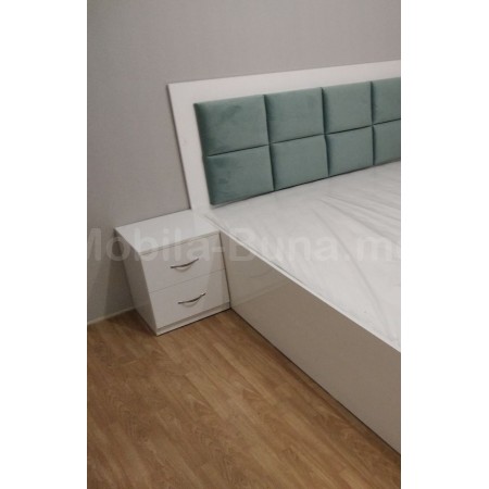 Тумбочка к белой кровати А-10